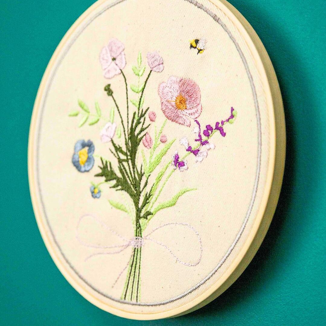 Bukiet polnych kwiatów Anna – haft w tamborku 20 cm