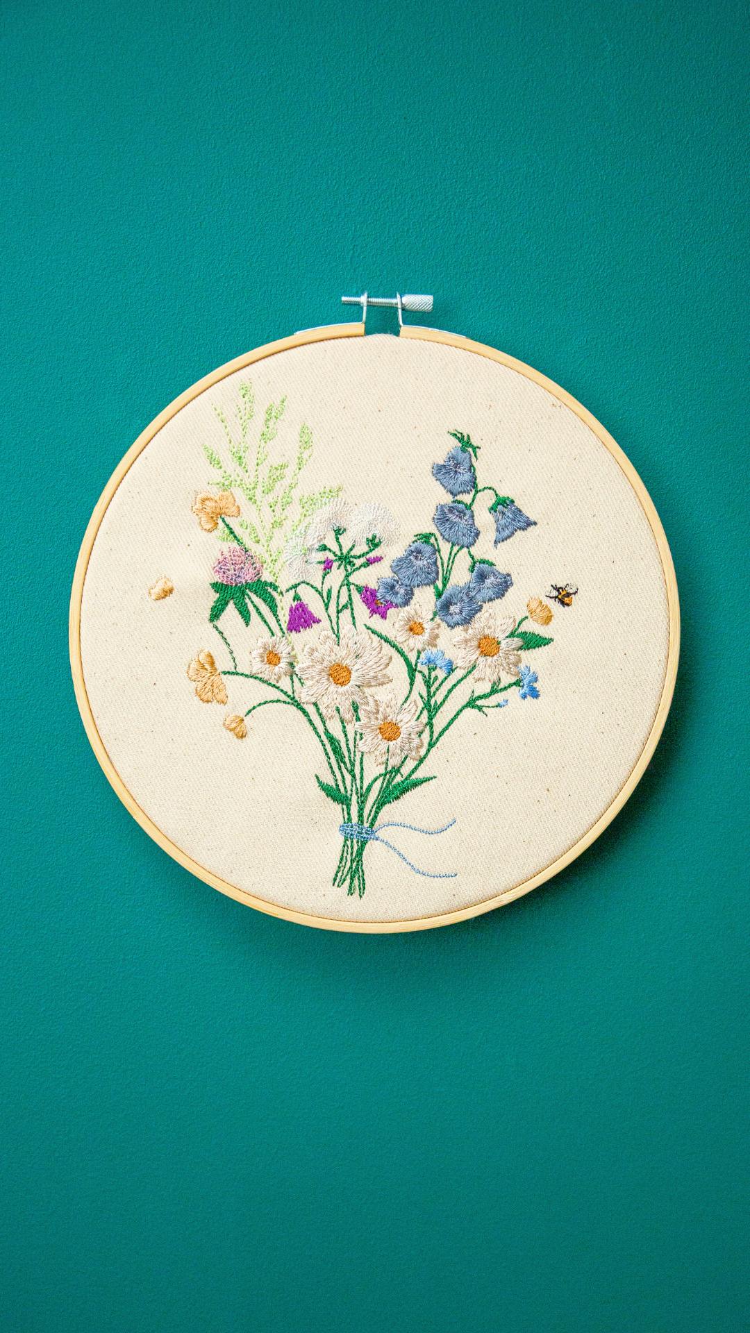 Bukiet polnych kwiatów Jagna - haft w tamborku 20 cm