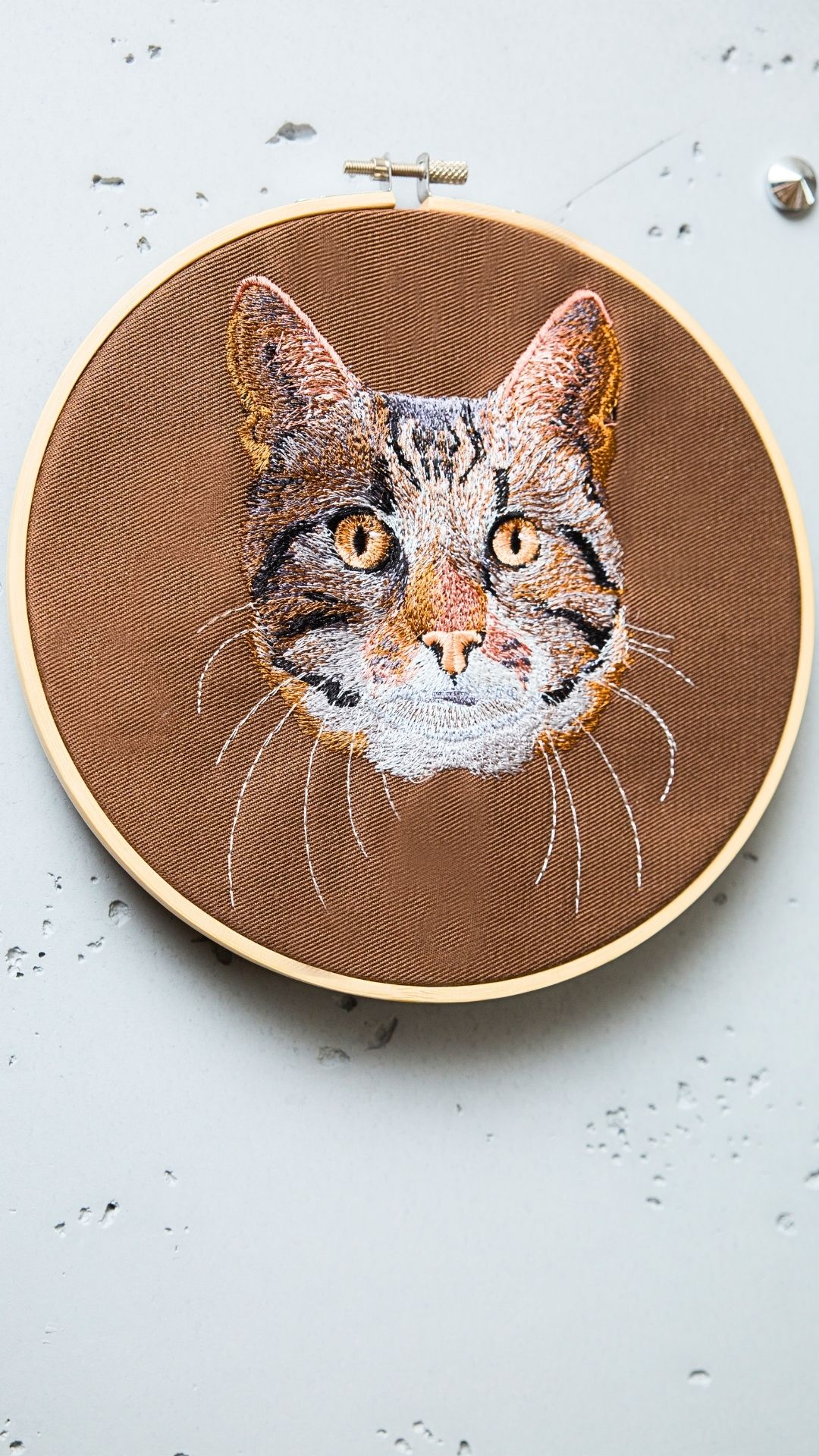 pion haft w tamborku