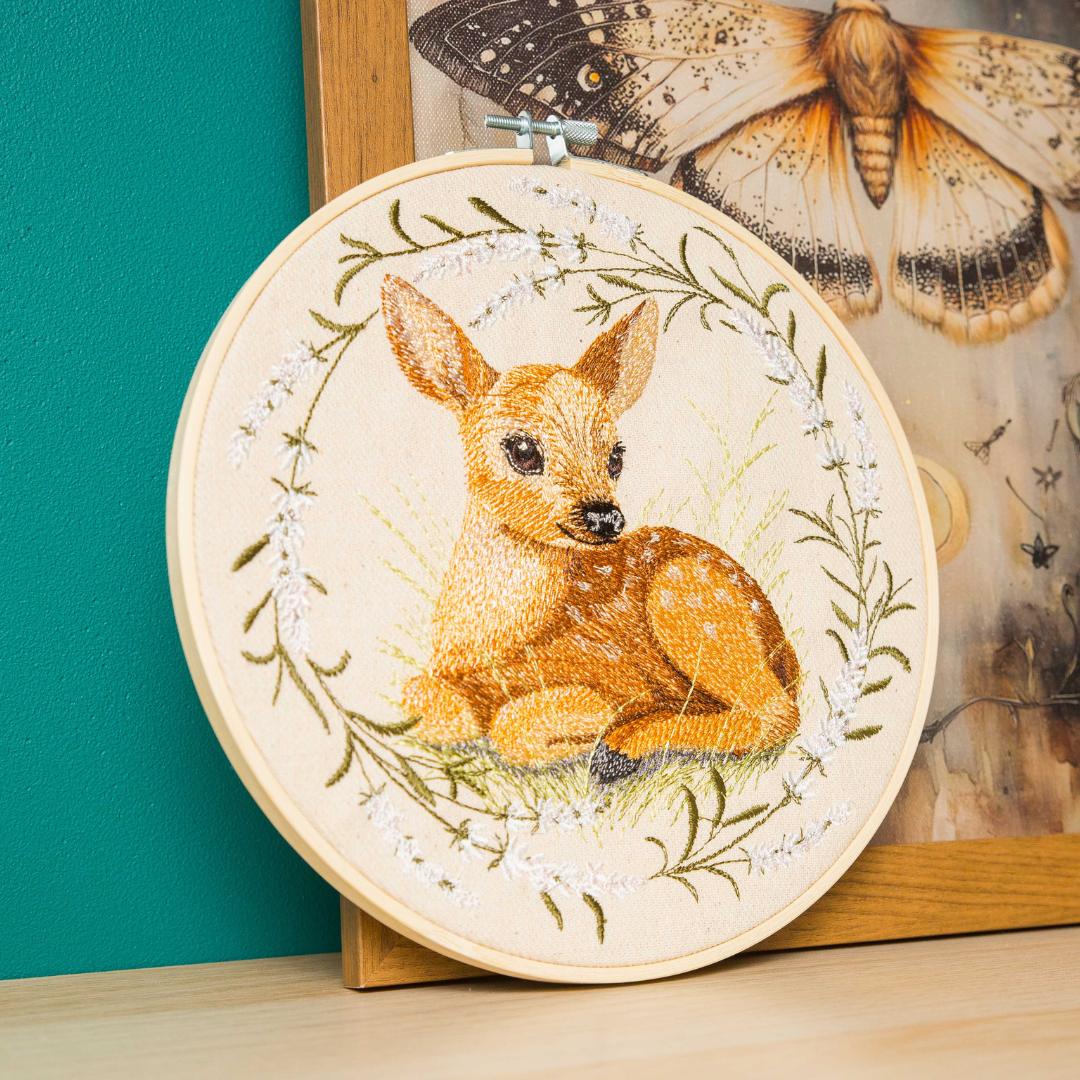 Sarenka ecru, haft w tamborku 20 cm