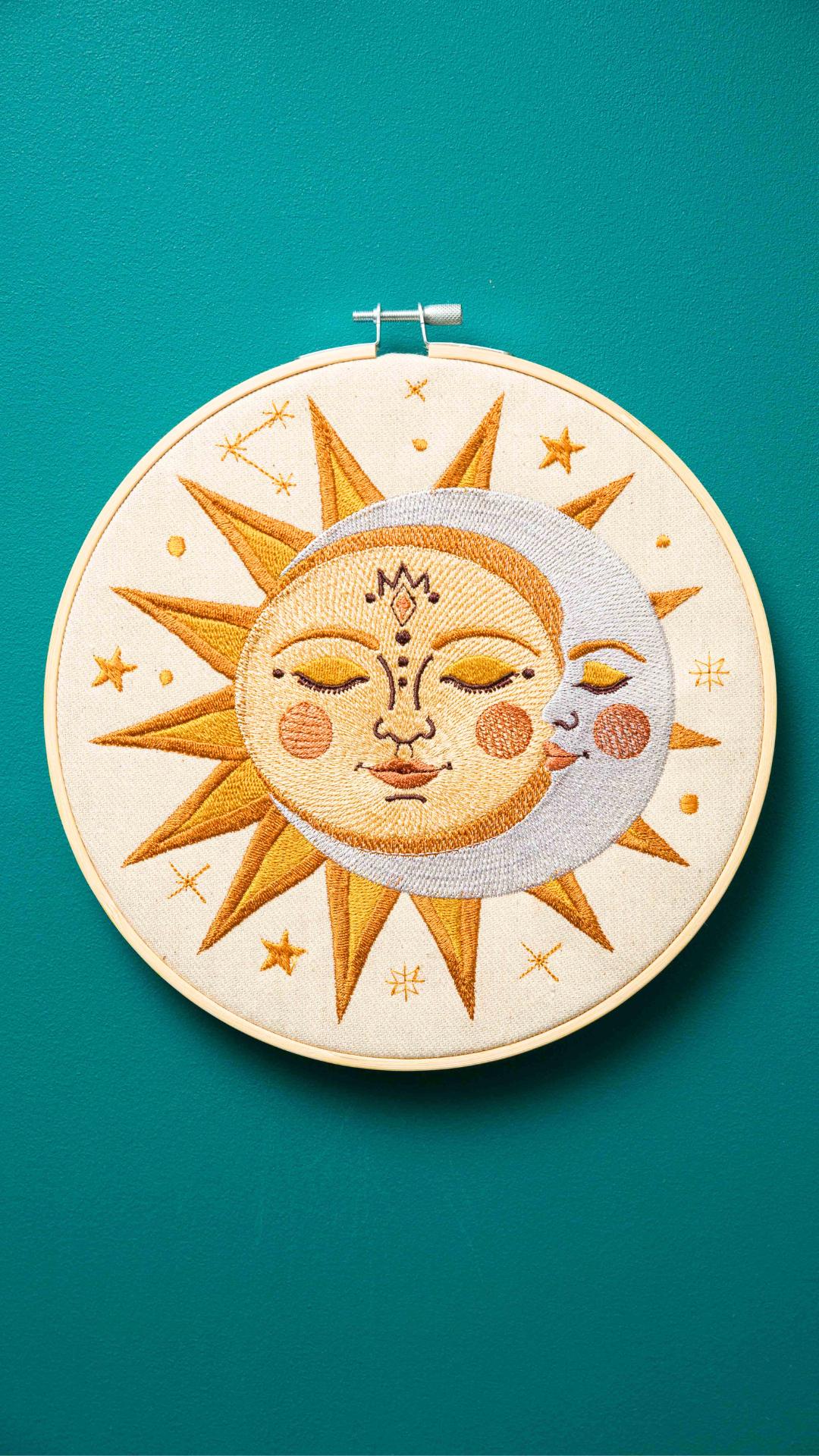 Słońce i księżyc, light, haft w tamborku 20 cm