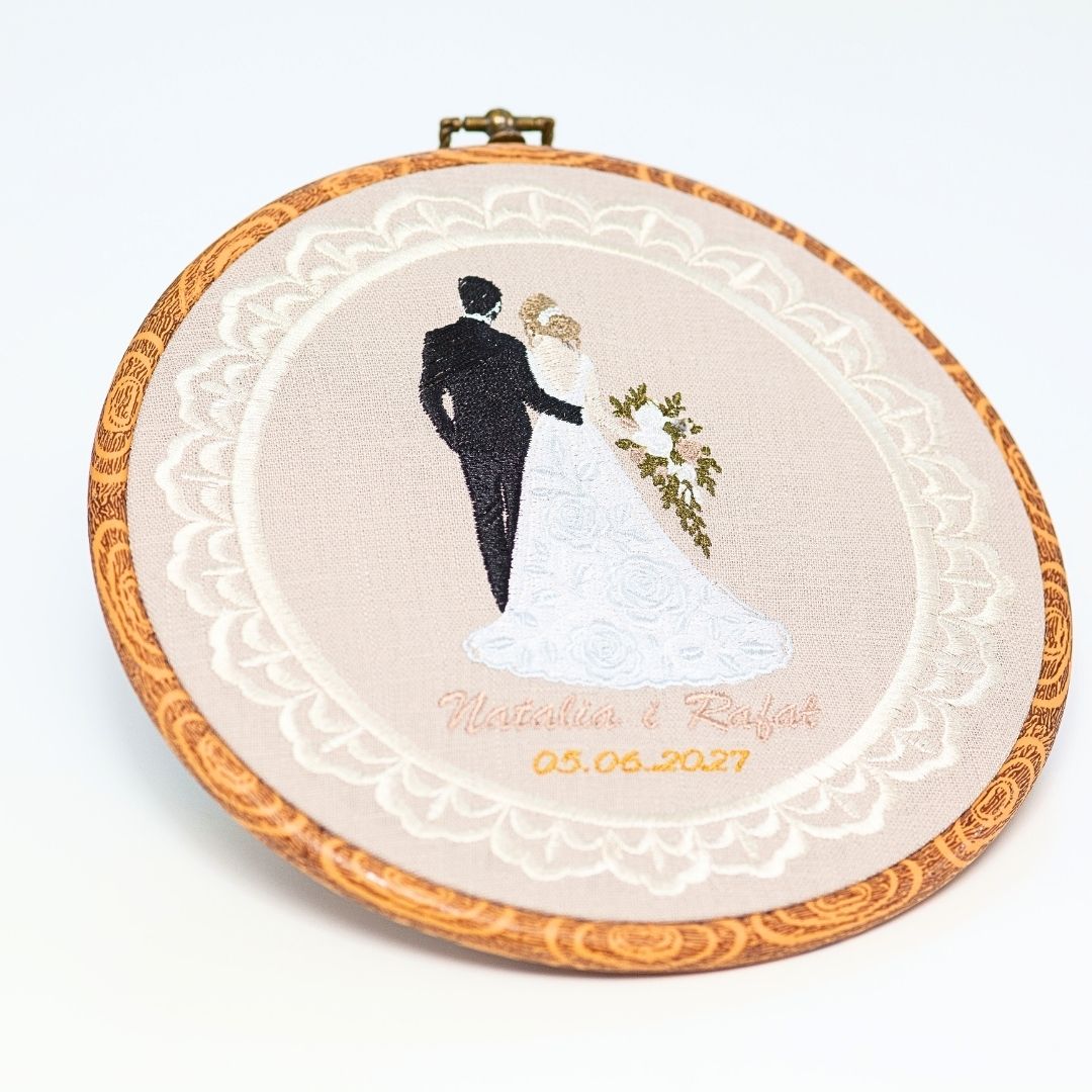 Haft ślubny w tamborku 20 cm, indywidualna dedykacja 21 T