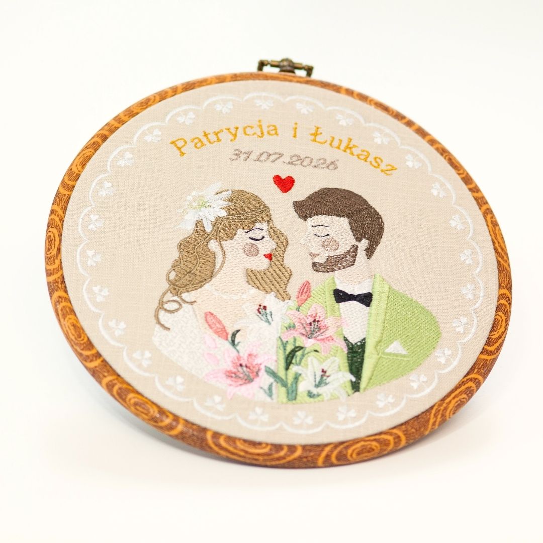 Haft ślubny w tamborku 20 cm, indywidualna pamiątka ślubna 34