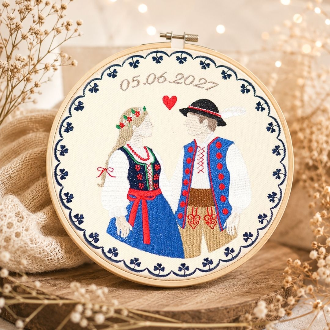 Personalizowana pamiątka ślubna/zaręczynowa, Para Góralska,haft w oprawie o średnicy ok 20 cm