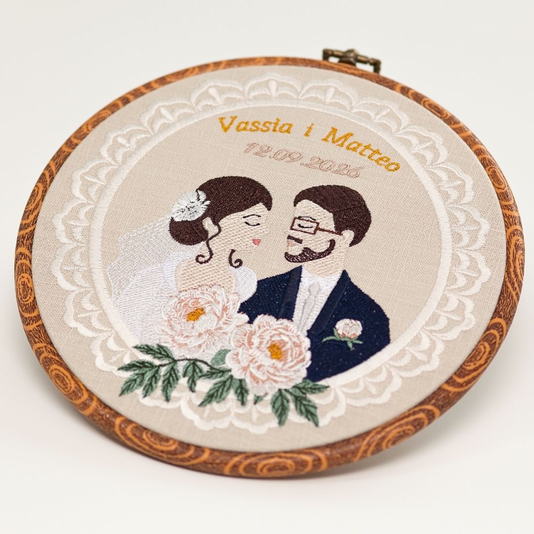 Haft ślubny w tamborku 20 cm, indywidualna pamiątka ślubna 45