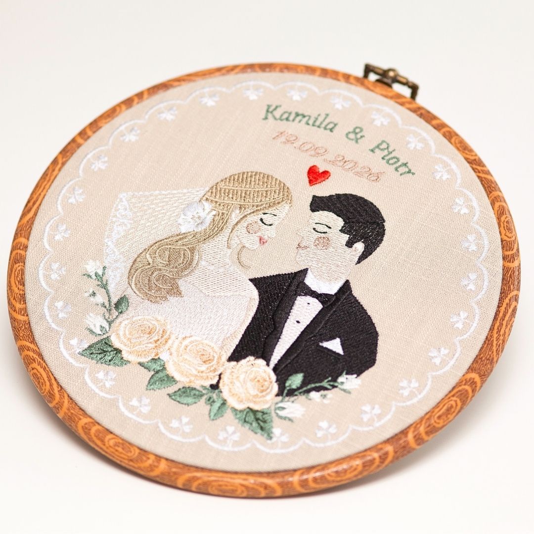 Haft ślubny w tamborku 20 cm, indywidualna pamiątka ślubna, rocznicowa 73